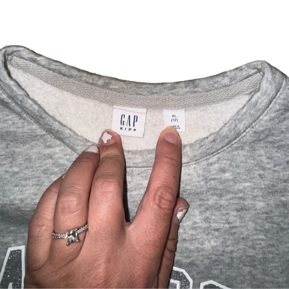 GAP Kids Girls Relaxed Crewneck Sweatshirt GAP 1969 in Grey Silver Size Xl (12)